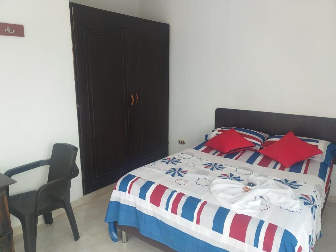 Hotel Luis Angel Mocoa エクステリア 写真