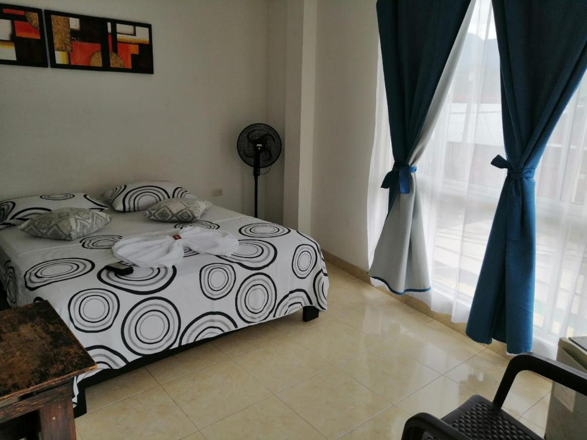 Hotel Luis Angel Mocoa エクステリア 写真