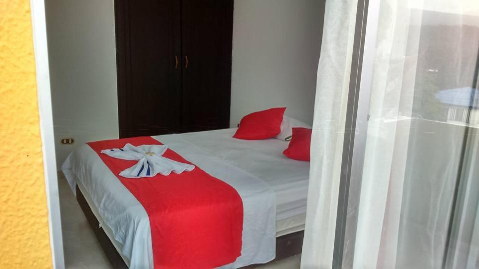 Hotel Luis Angel Mocoa エクステリア 写真