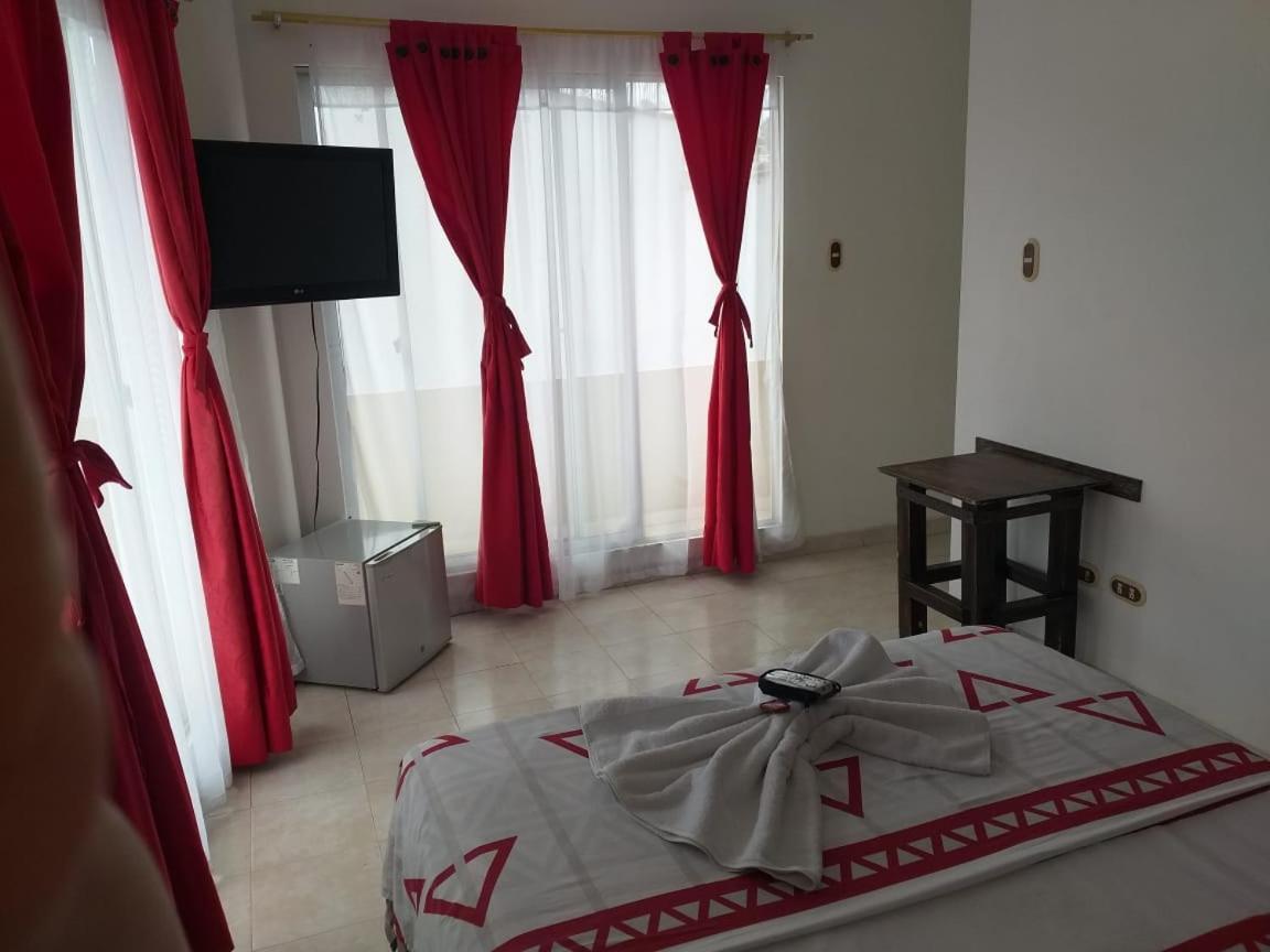 Hotel Luis Angel Mocoa エクステリア 写真