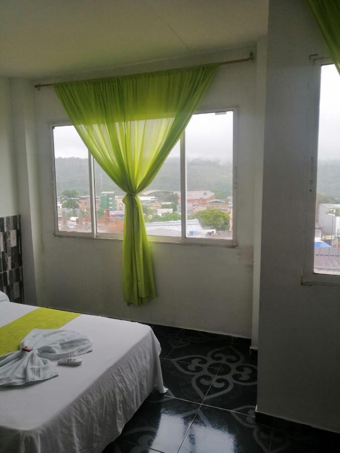 Hotel Luis Angel Mocoa エクステリア 写真